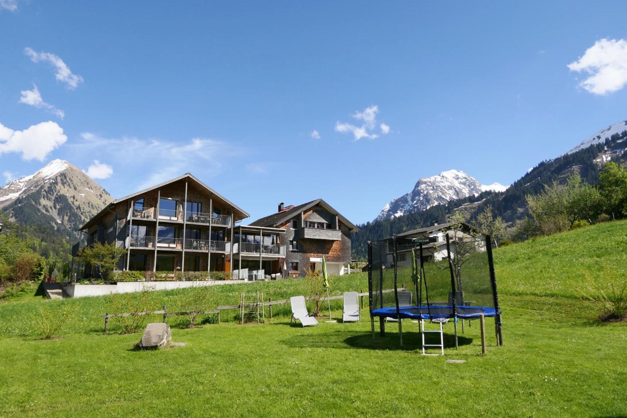 N Apartments Hotel Schoppernau Exteriör bild